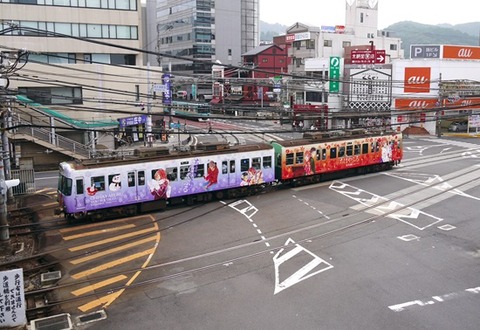 京阪大津線でtvアニメ けいおん 放送開始5周年記念ラッピング電車 Ho Kago Tea Time Train が10月6日から運行するみたい おおつうしん